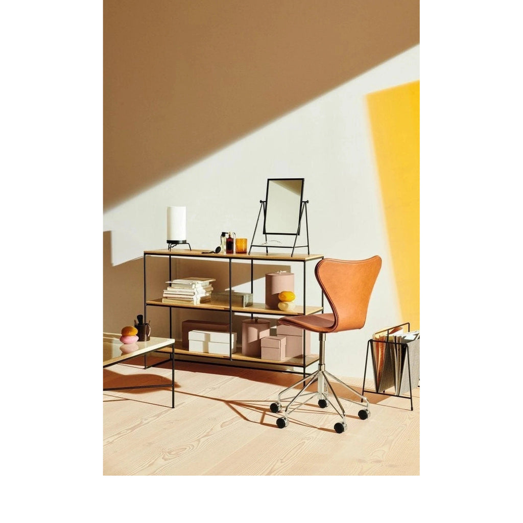 Fritz Hansen Planner™ Table Mirror