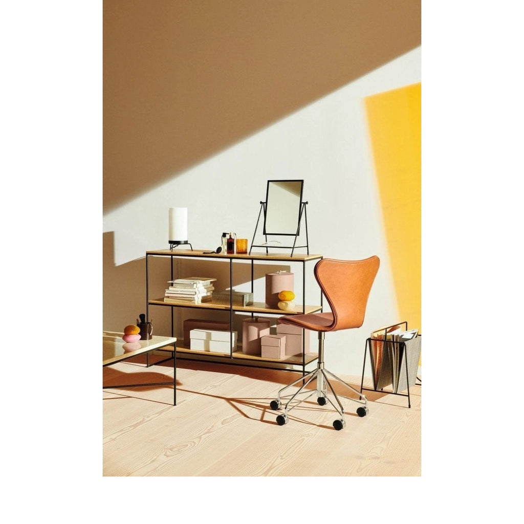 Fritz Hansen Planner™ Table Mirror