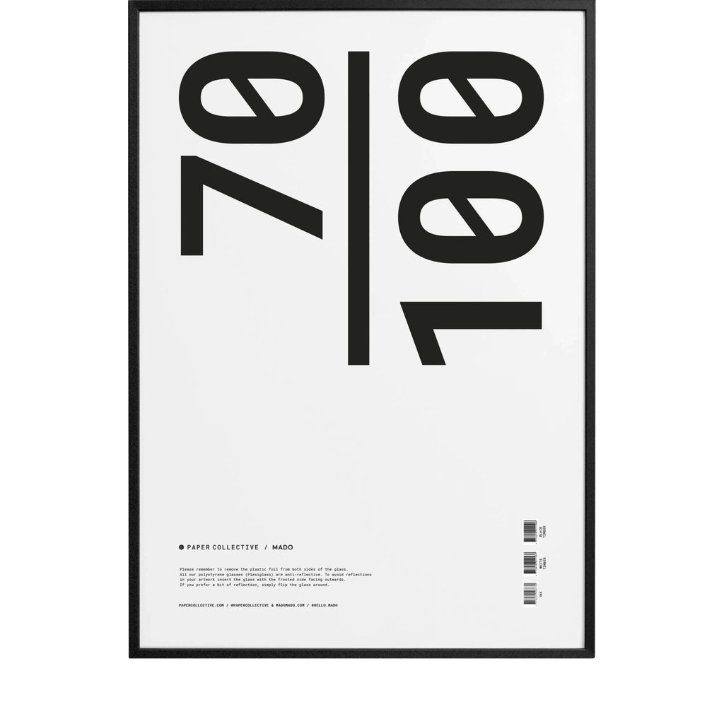 Paper Collective Frame Wood With Acrylic Glass 70x100 Cm, Black