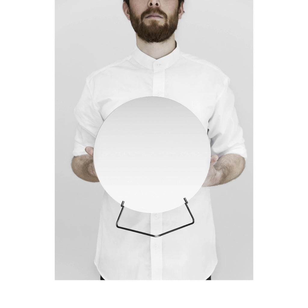 Sleek Moebe Standing Mirror Ø30 cm in Black - Minimalist Design