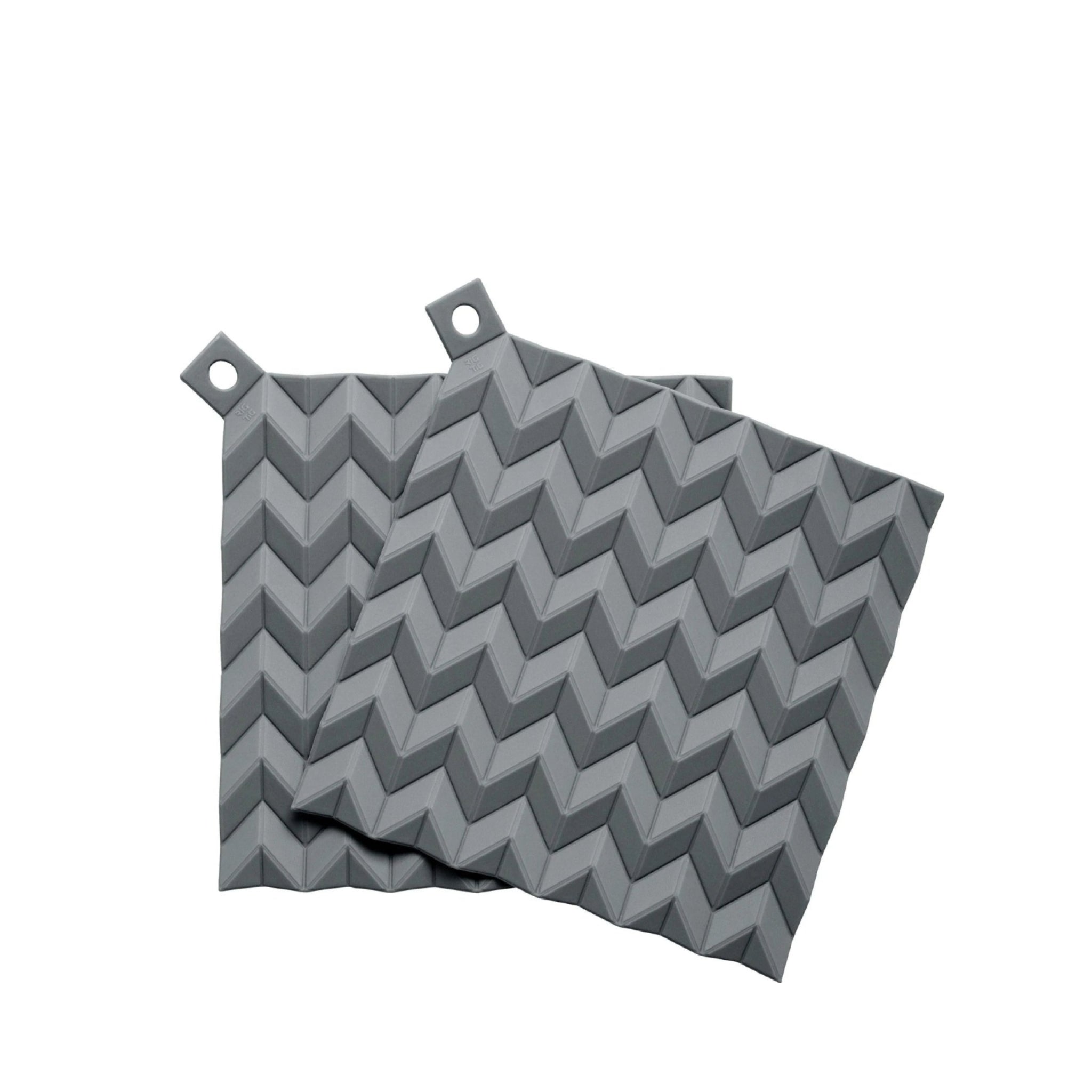 Rig Tig Hold On Potholder, Grey