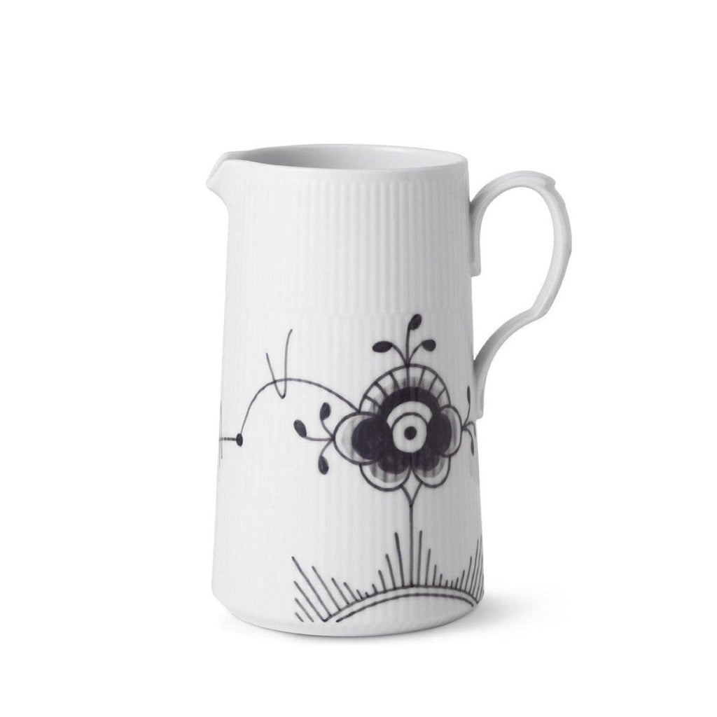 Royal Copenhagen Black Fluted Mega Jug, 1,5 L