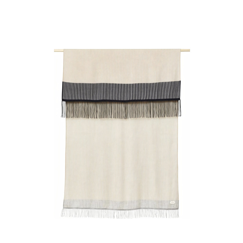 Aymara 130x190 cm Pure Alpaca Plaid — Nordic Luxury Dark Blue/Light Grey