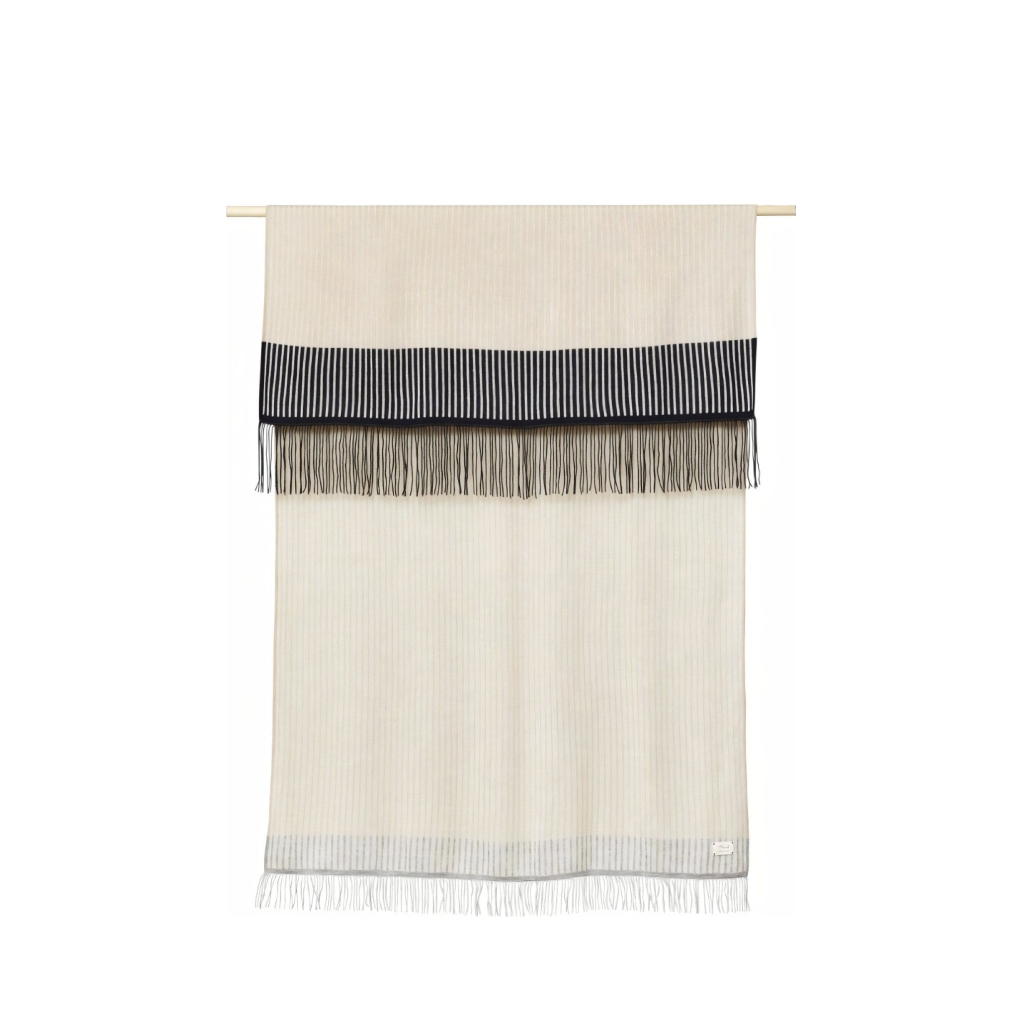 Aymara 130x190 cm Pure Alpaca Plaid — Nordic Luxury Dark Blue/Light Grey