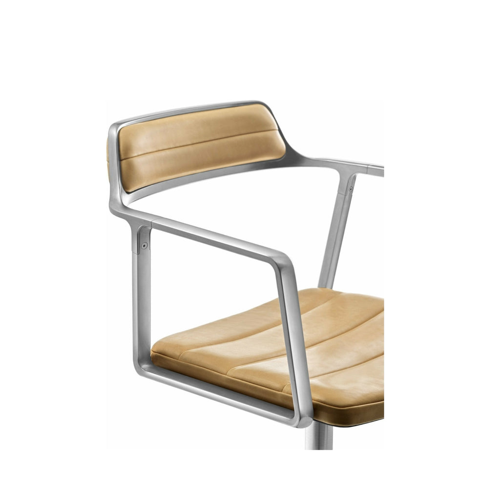 Vipp 452 Swivel Chair With Castors, Brown