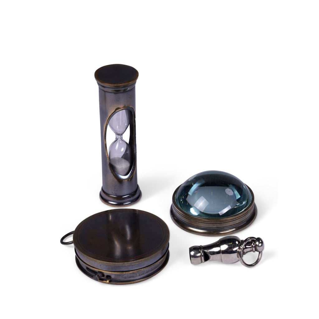 Authentic Models The Wallace Gift Box