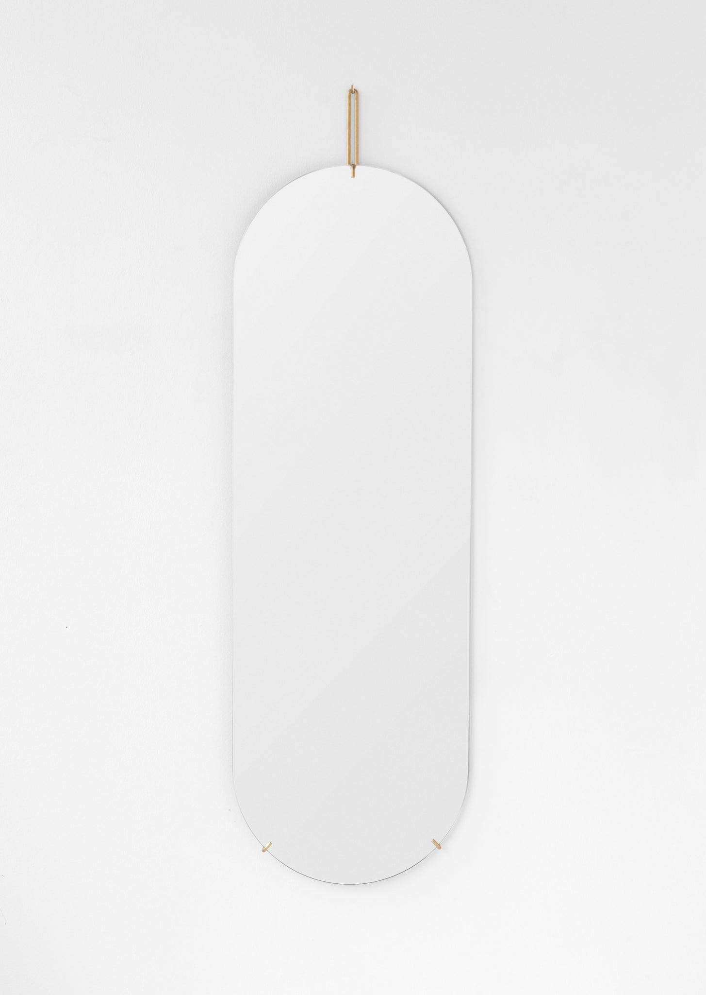 Elegant Moebe Wall Mirror 133 cm in Brass - Minimalist Design & Style