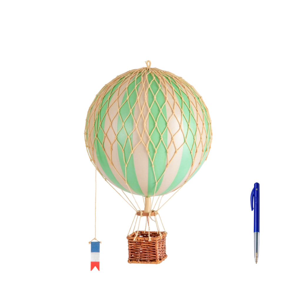 Authentic Models Travels Light Balloon Model, True Green, Ø 18 Cm