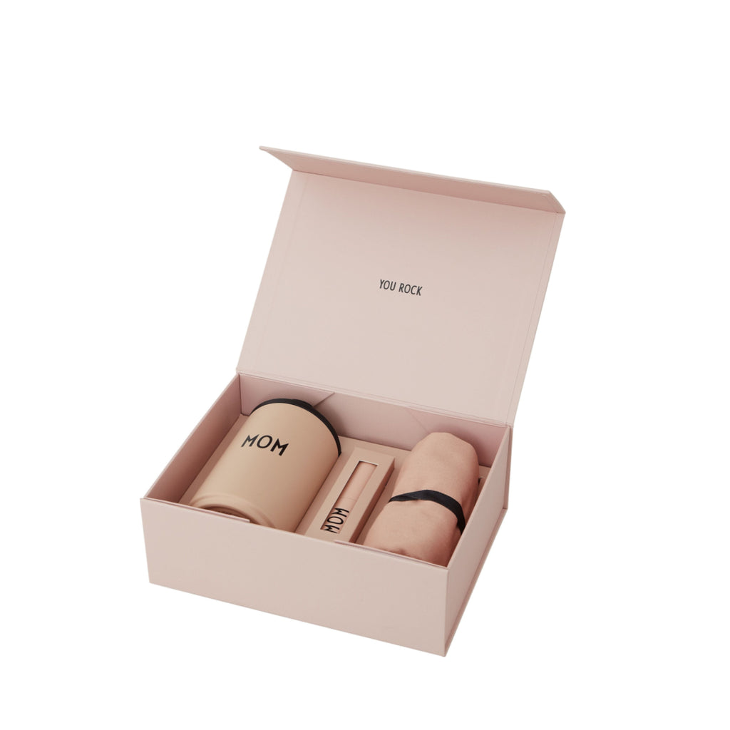 Design Letters Mom & Dad Gift Box, Mother, Nude