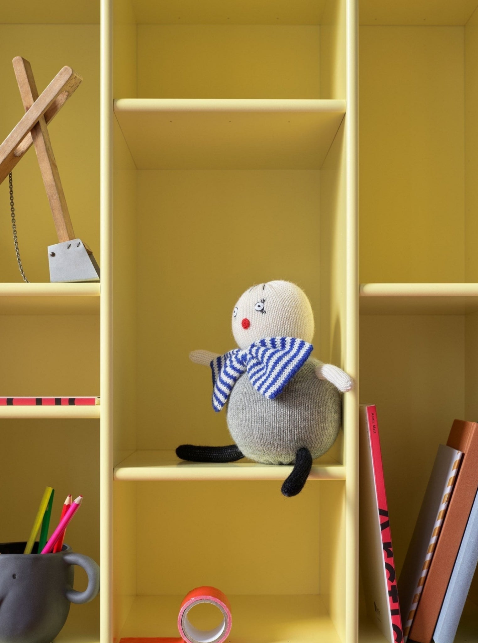 Montana Compile Decorative Shelf With 3 Cm Plinth, Black