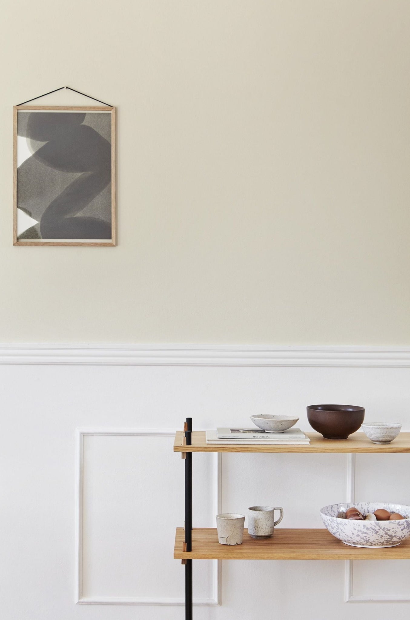 Moebe Frame 50x70 cm Oak - Stylish Acrylic Glass Frame Made in Europe