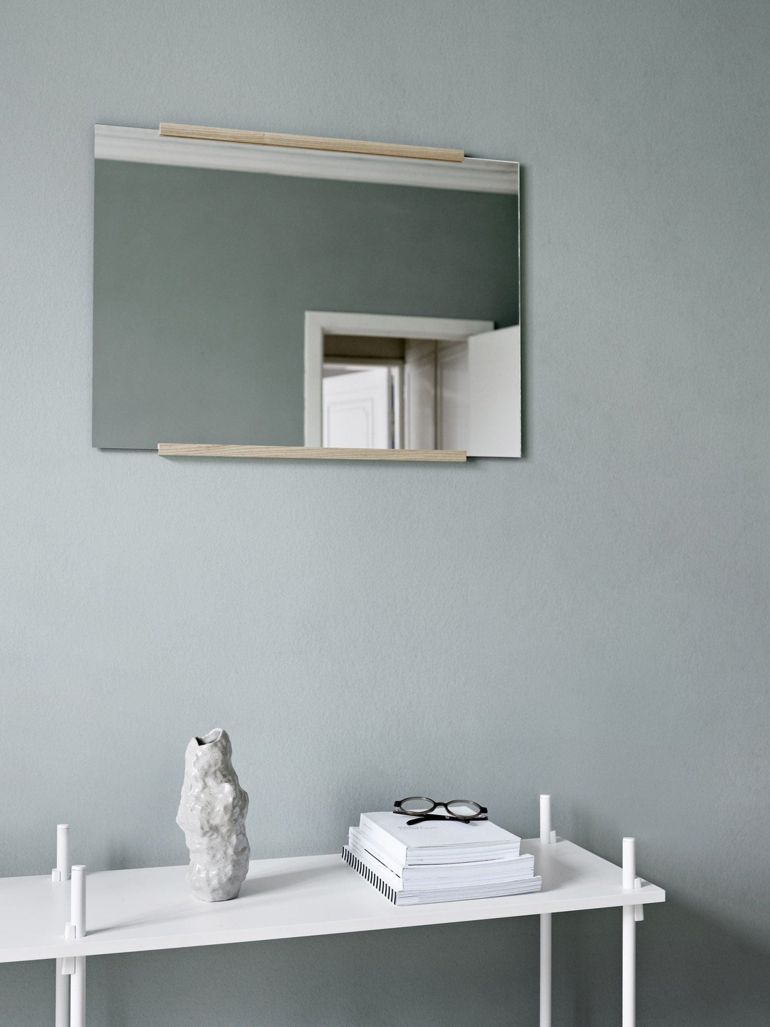 Moebe Rectangular Ash Wall Mirror 43.3x30 cm - Minimalist Nordic Design