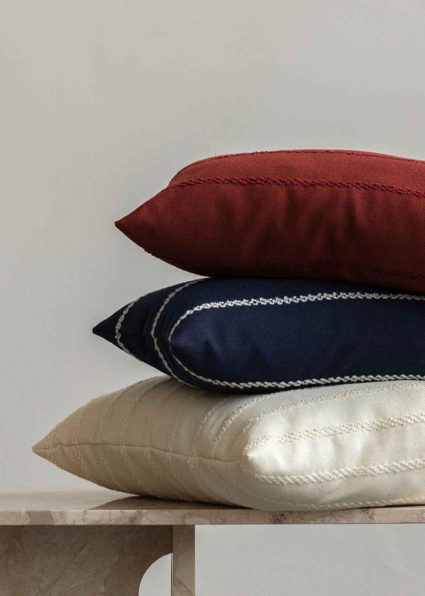 Audo Copenhagen Losaria cushion 60x40 cm, indigo