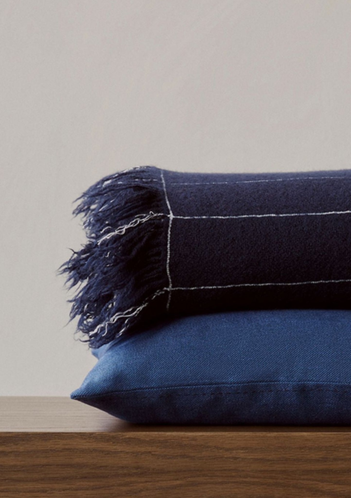 Audo Copenhagen Mimoides cushion 40x40 cm, indigo