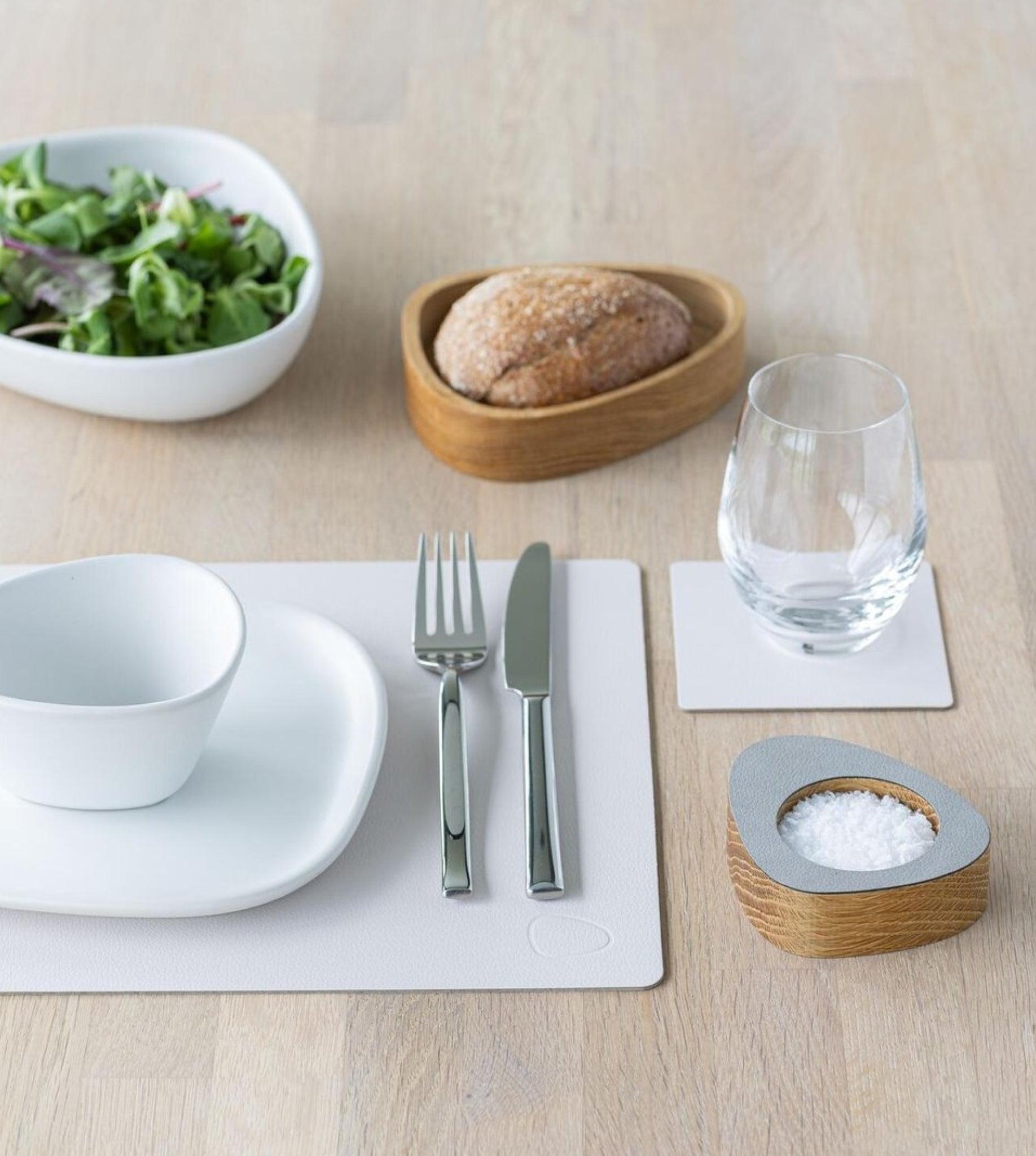 Lind DNA Square Placemat Nupo Leather M, Soft Nude