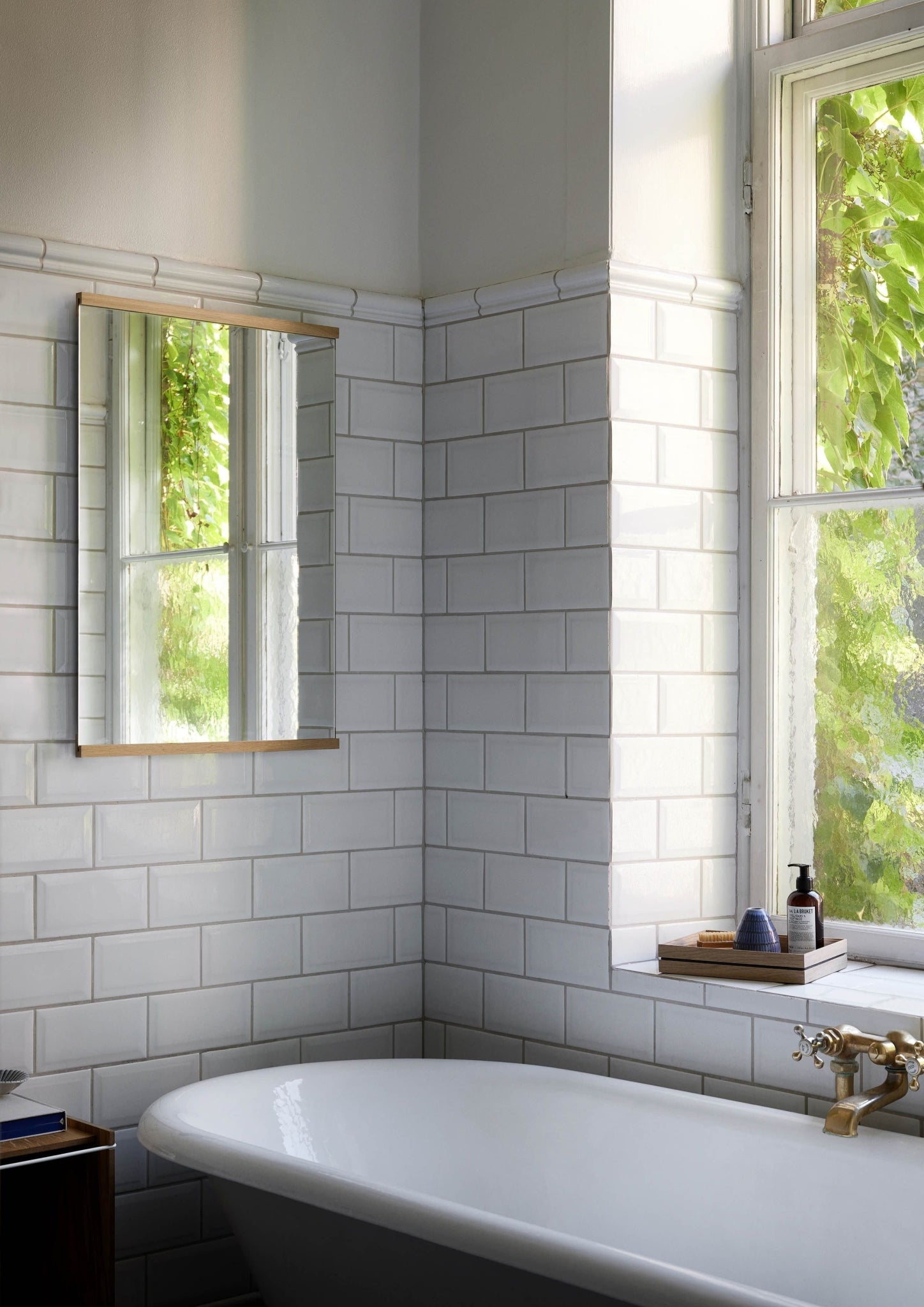 Moebe Rectangular Oak Wall Mirror 43.3x30 cm - Minimalist Nordic Design