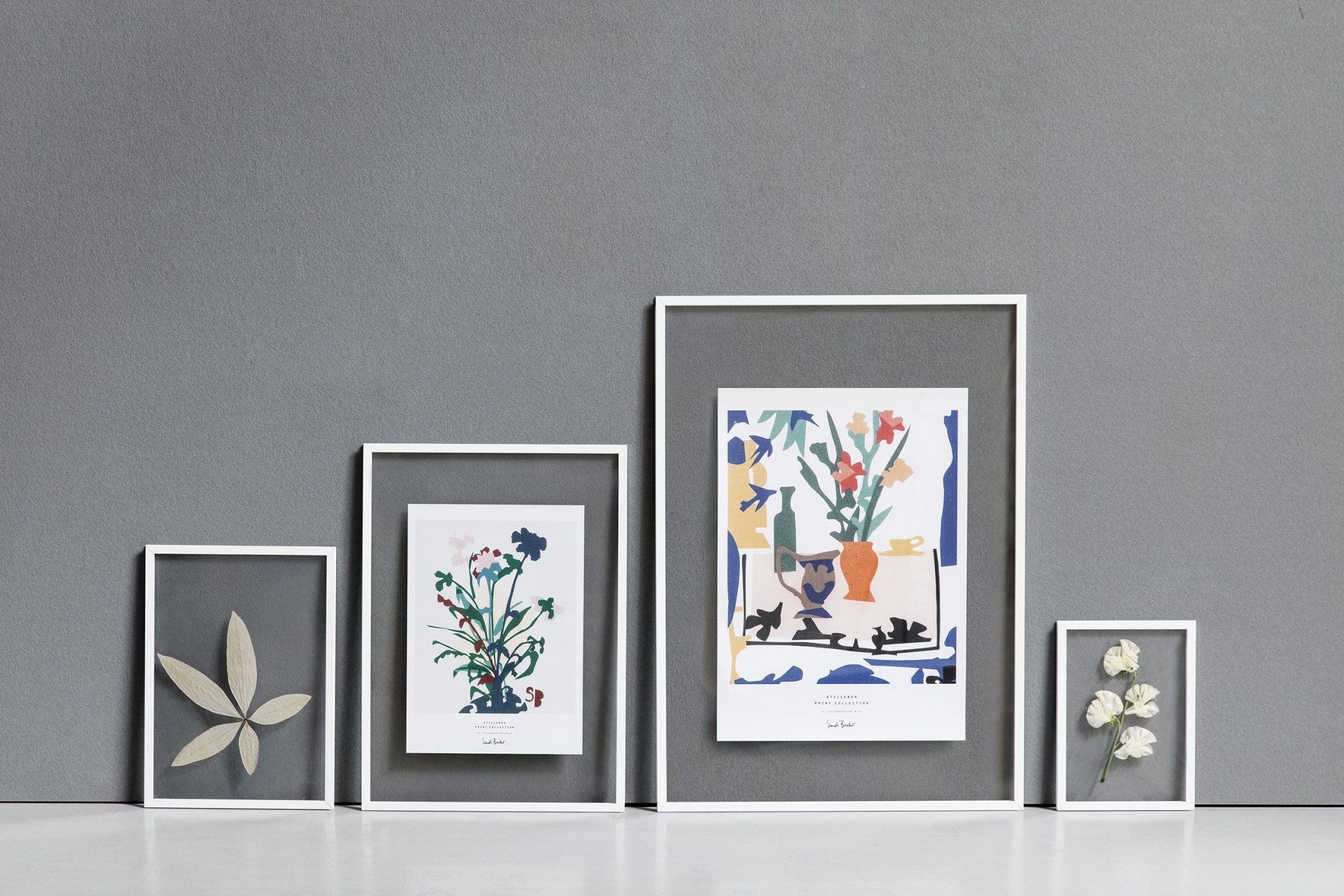 Moebe A5 White Frame: Stylish Acrylic & Aluminum Design, Made in Europe