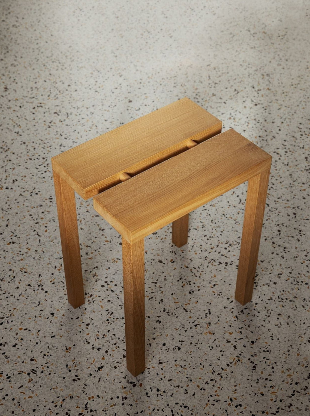 Versatile Moebe Peg Stool: Oak Seat, Table & Stand - Stackable & Portable