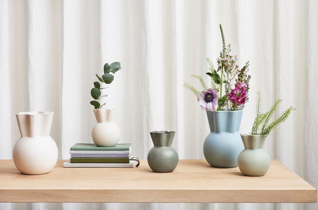 Spring Copenhagen Vase With Curved Top, 20cm