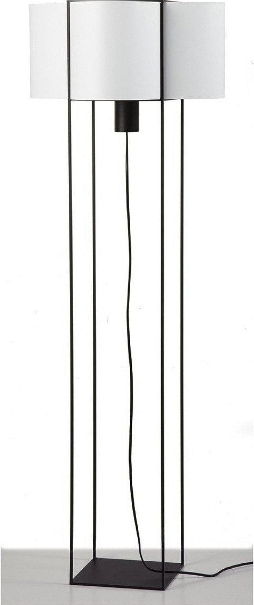 Dyberg Larsen Paradice floor lamp