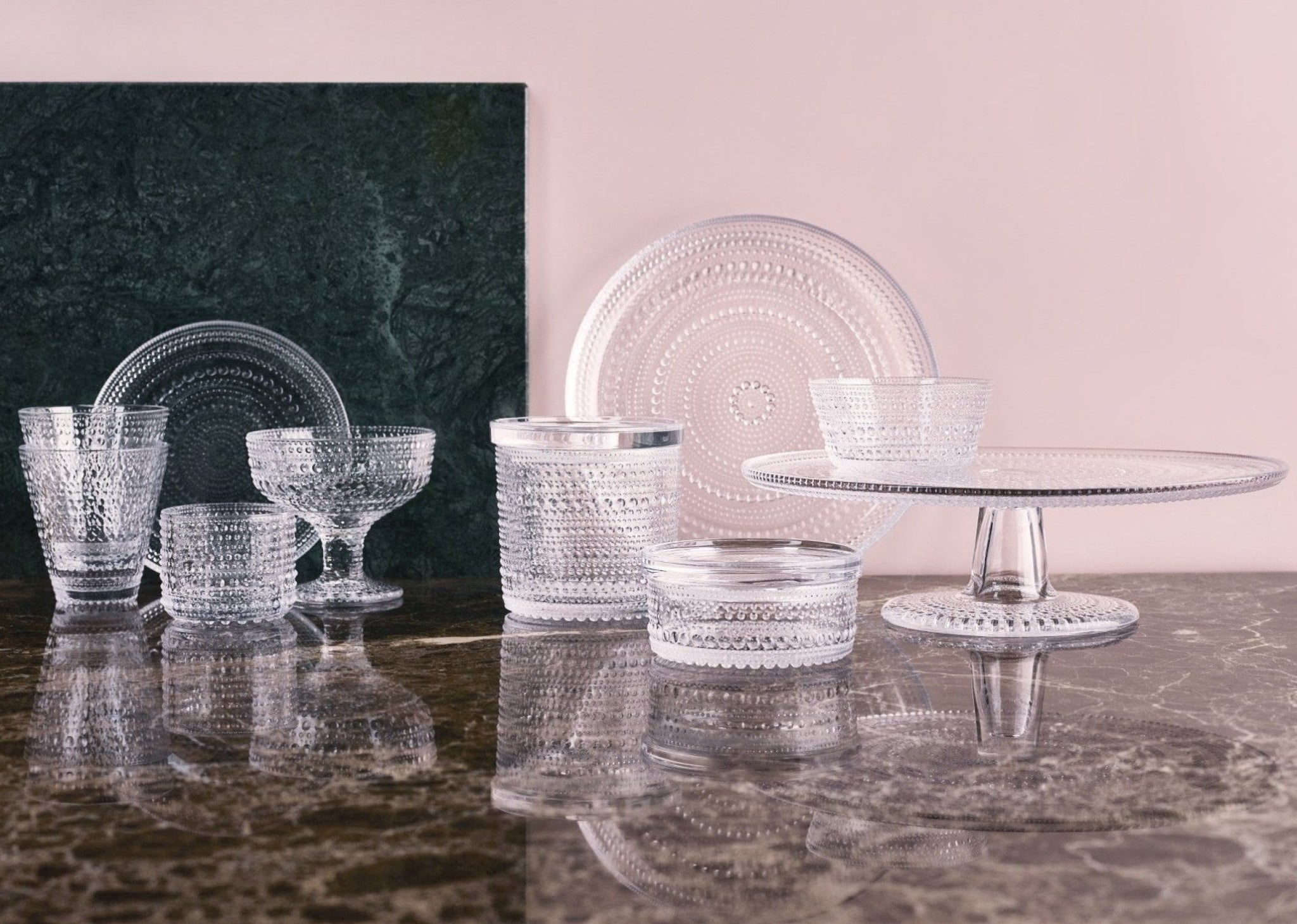 Iittala Kastehelmi cake platter w. foot clear, Ø24cm