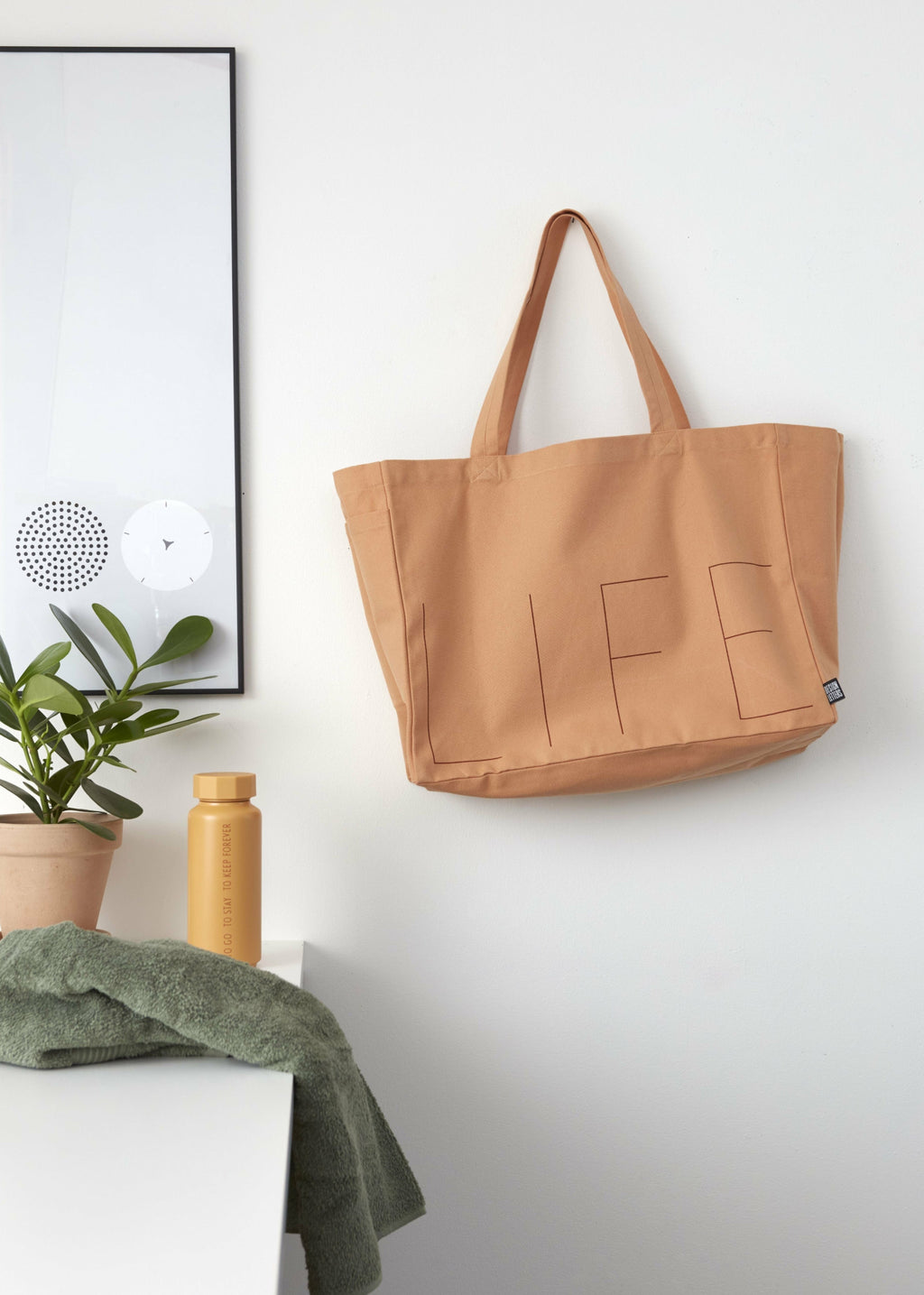 Design Letters Life Carrying Bag, Peach