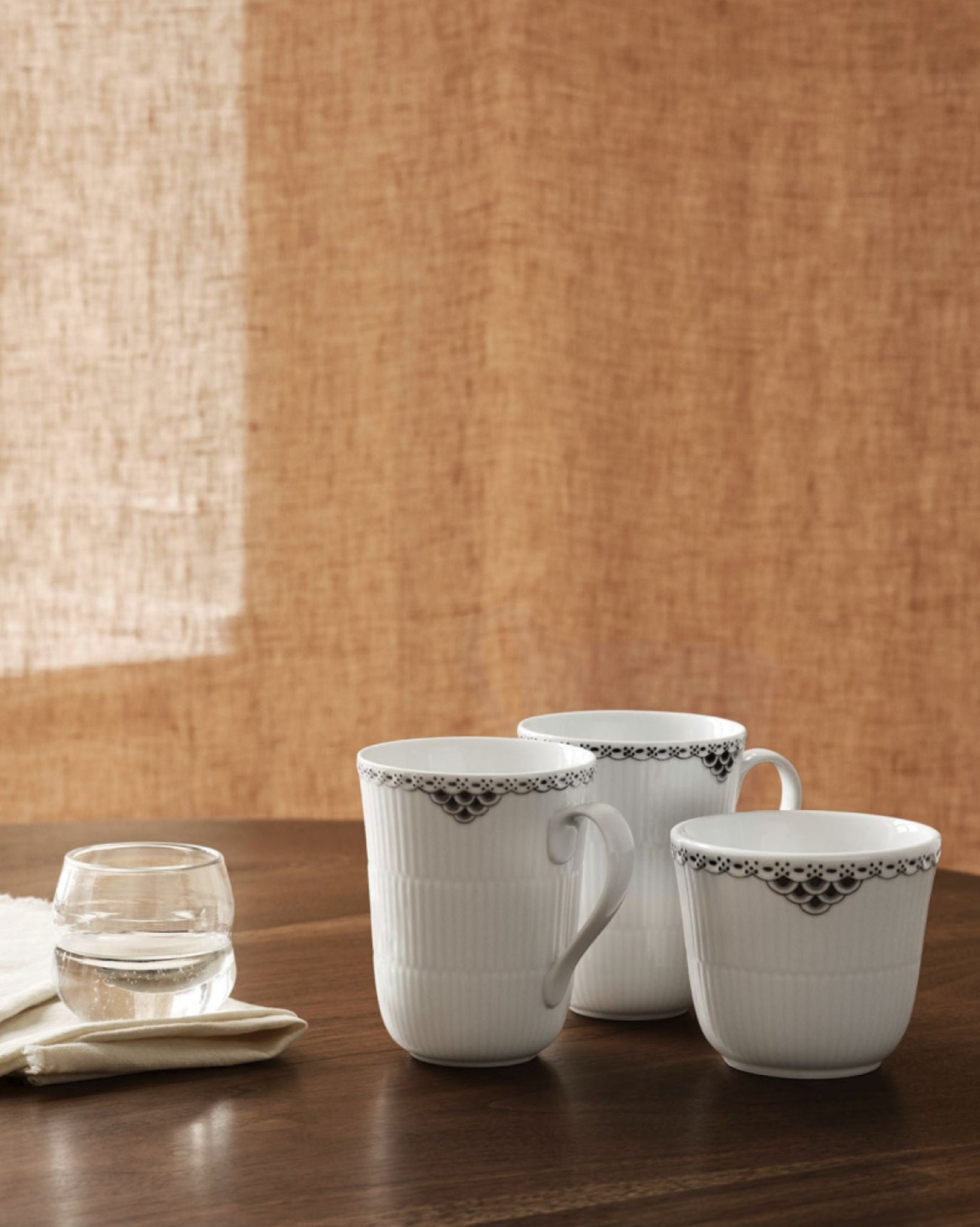 Royal Copenhagen Black Lace Mug 26 Cl