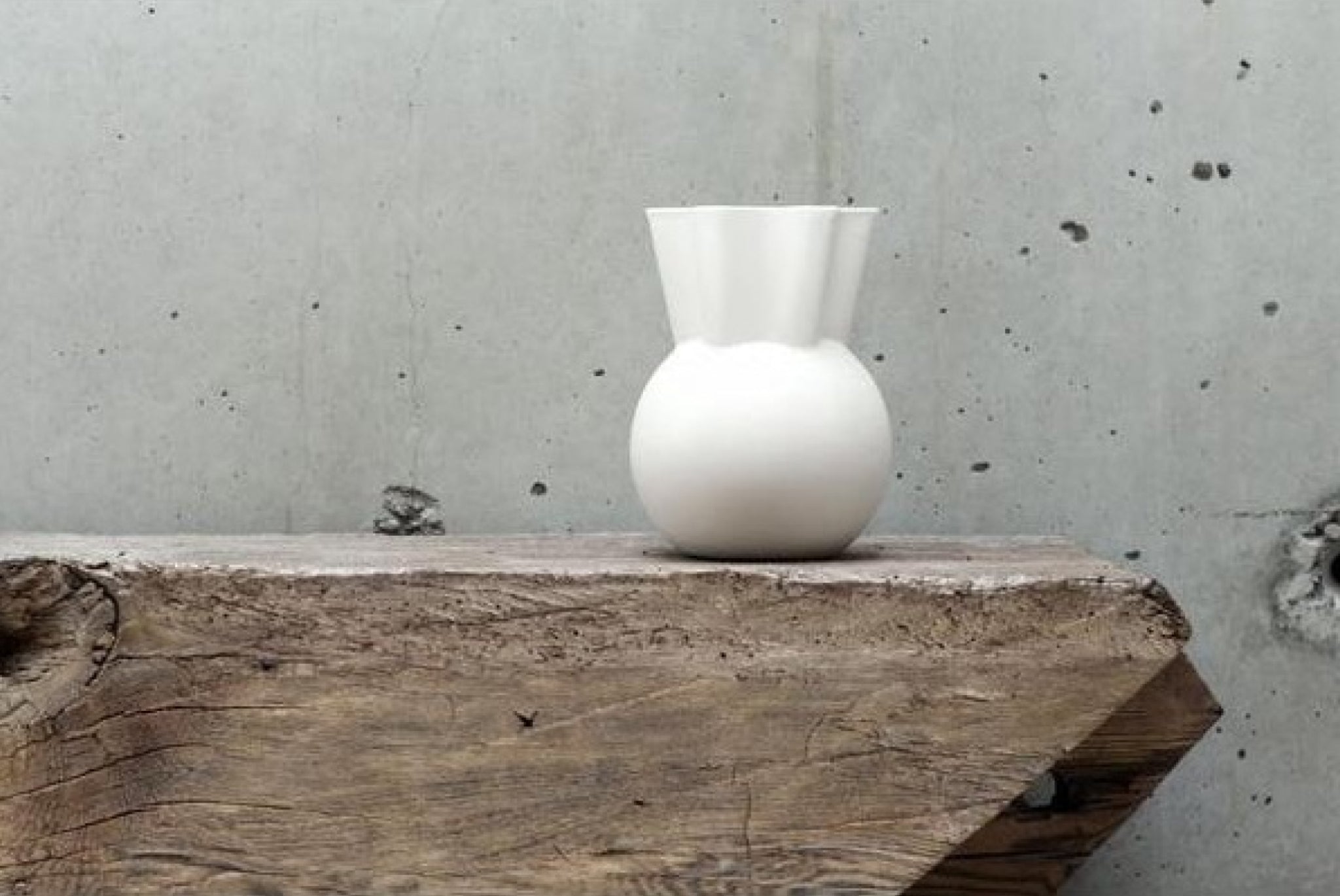 Spring Copenhagen Vase With Curved Top, 50cm