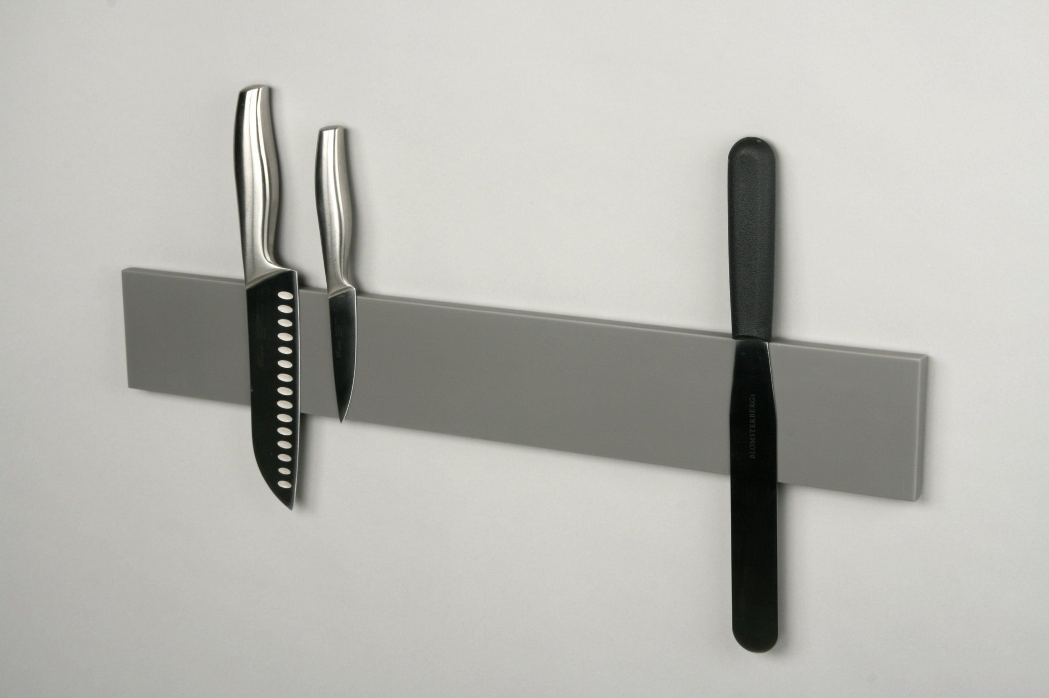 LOCA Straights Knife Strip Grey, 60cm