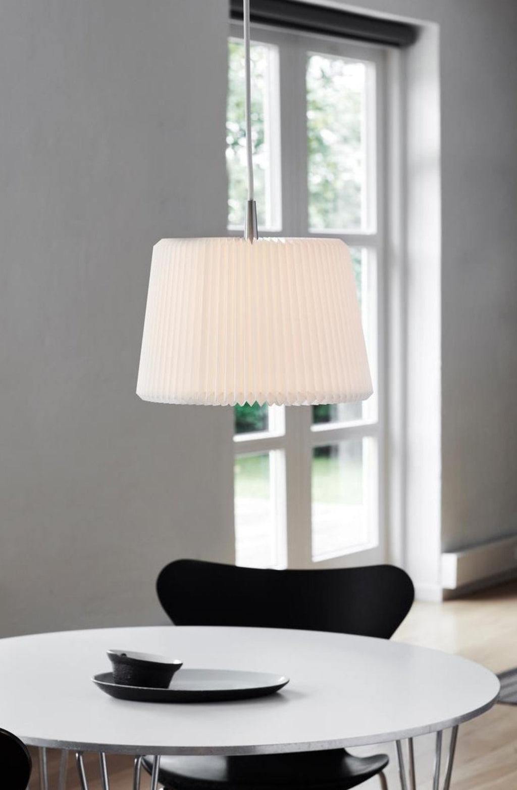 Le Klint Snowdrop Pendant, Silk WhiteØ30 cm