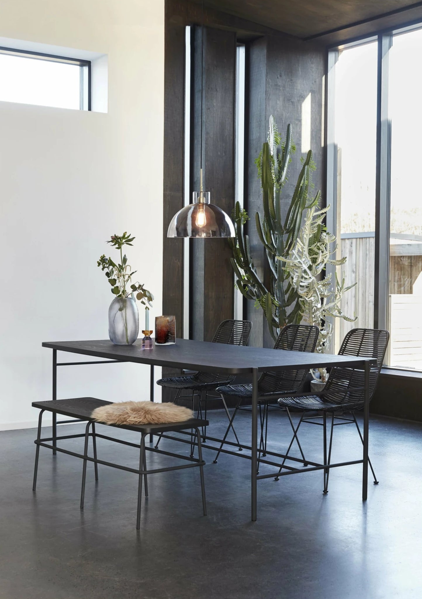 Hübsch Balloon Vase in Smoky Grey - Stylish Handmade Glass Decor