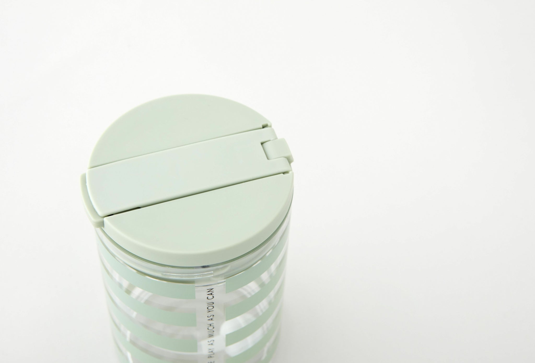 Design Letters Kids Straw Mug 330 ml, Light GR 端 N Striped