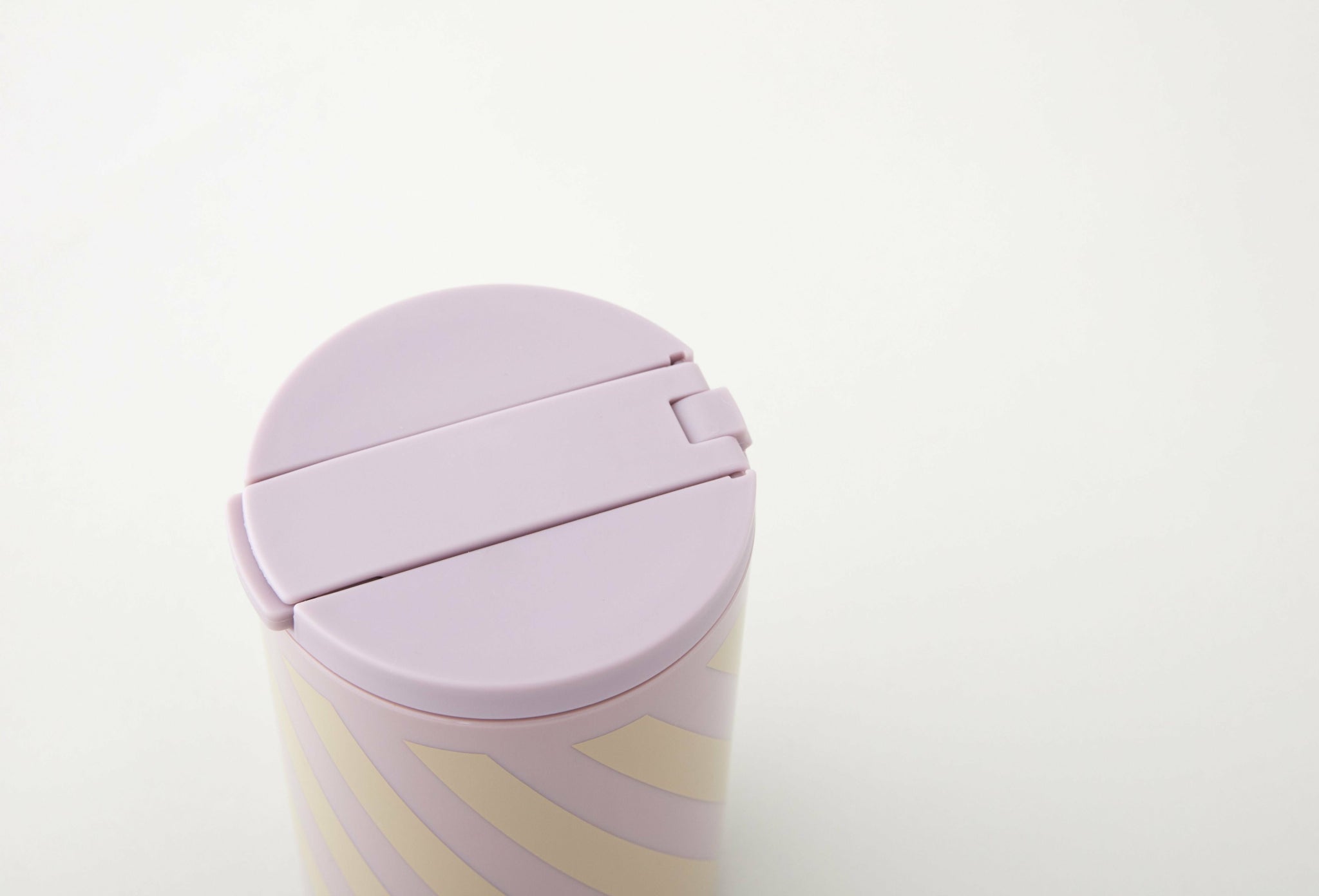 Design Letters Kids Straw Mug 330 ml, lavender