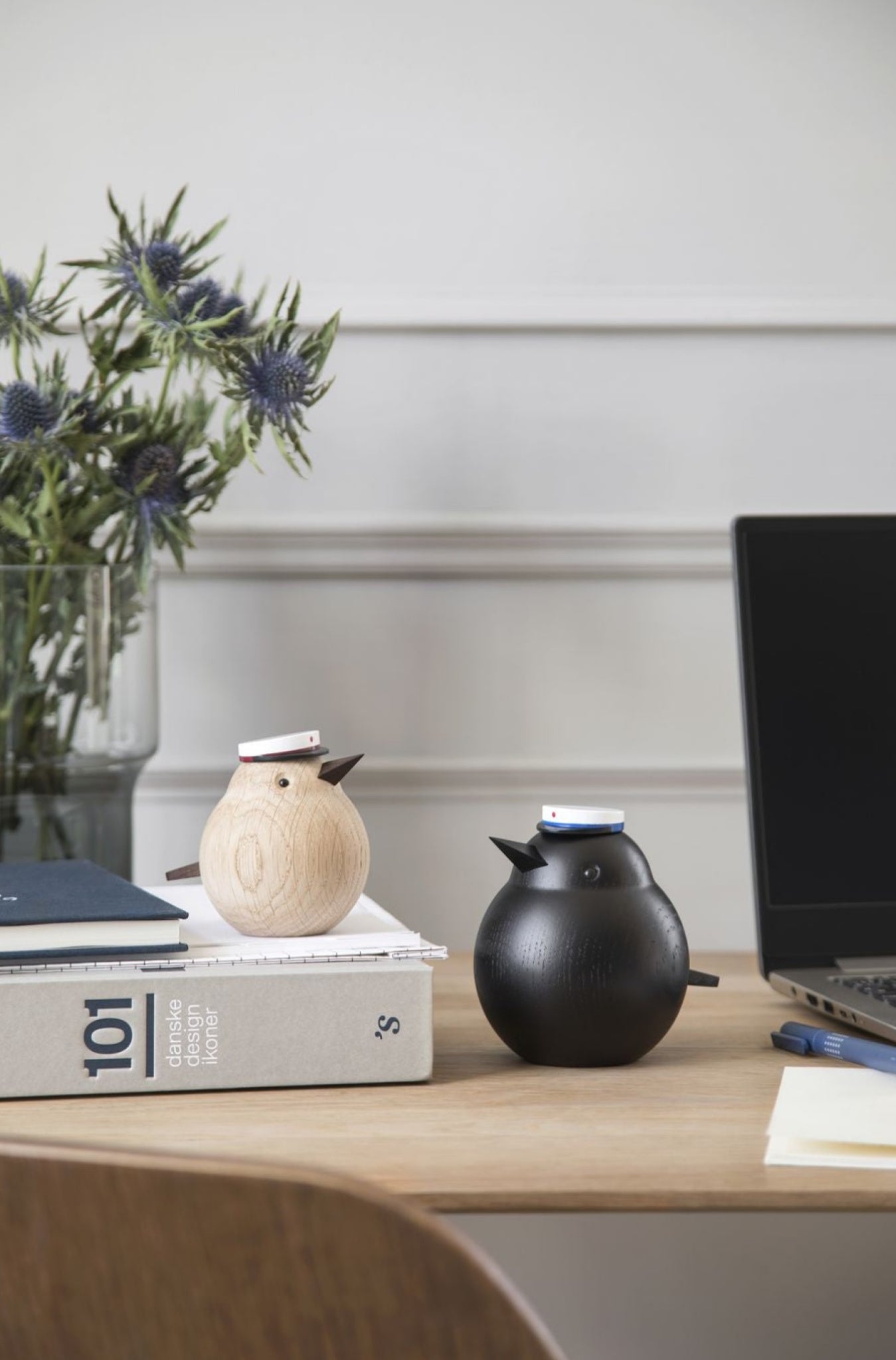 Novoform Design Student Hat For Decorative Figures, Red