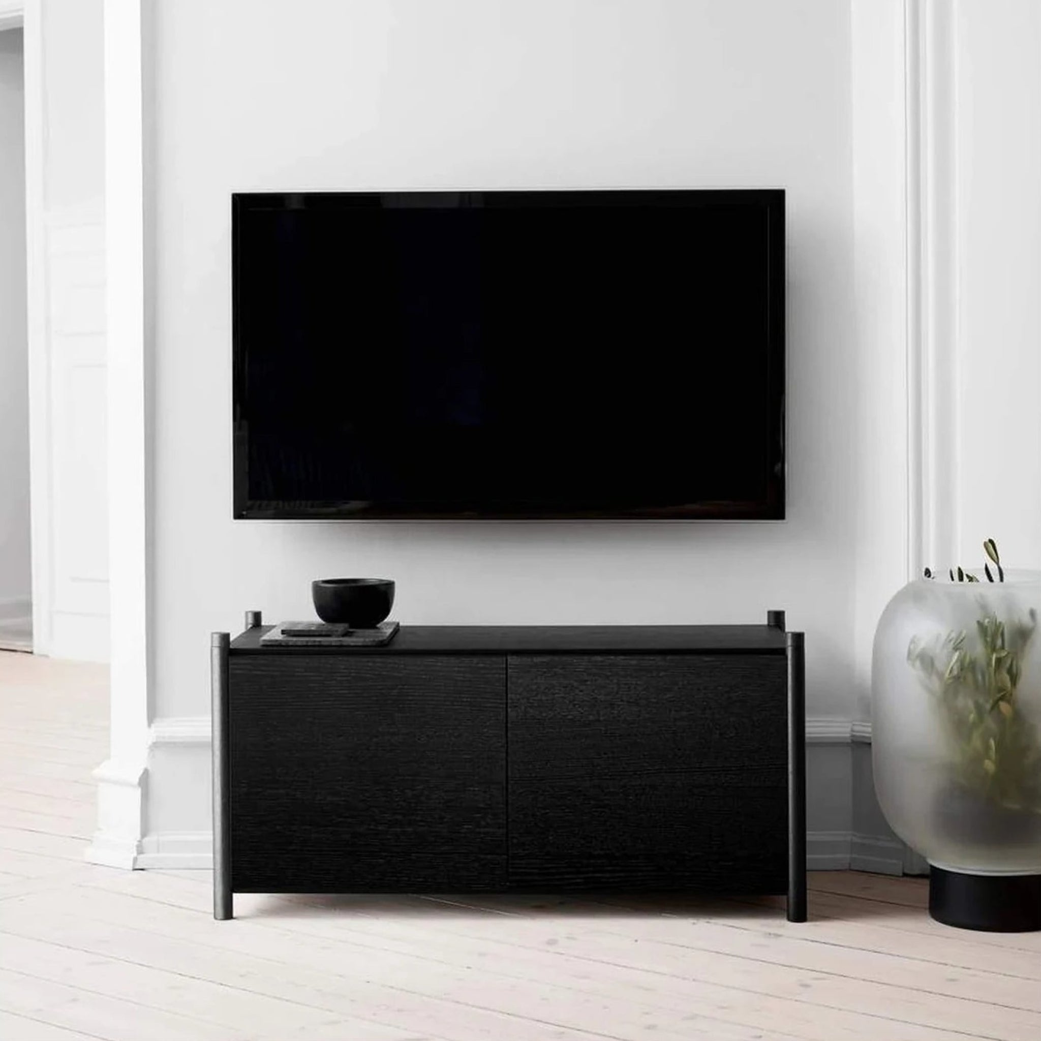 Gejst Sceene Bookcase G Black Oak — Modular Shelf System 45×93×39 cm