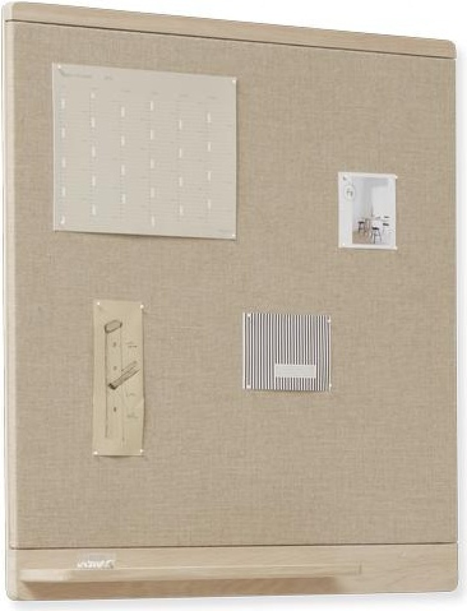 Form & Refine Rim Pinboard 75x75 cm — White Oak with Recycled Canvas