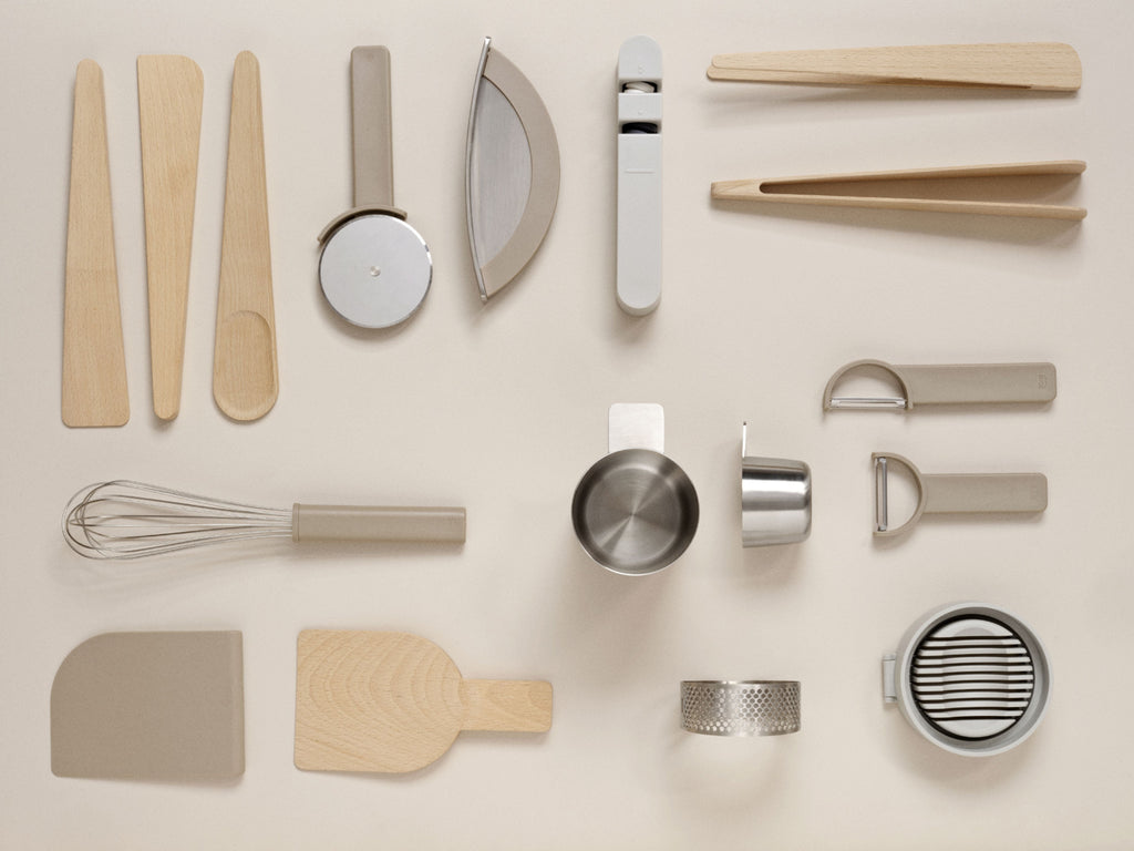 Zone Denmark Singles Kitchen Tongs 26x3,8 Cm Beech