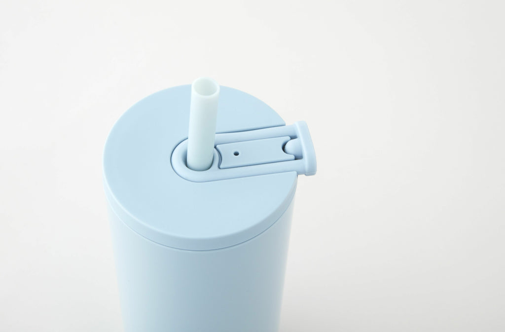 Design Letters Travel Straw Bottle 500 ml, Light Blue