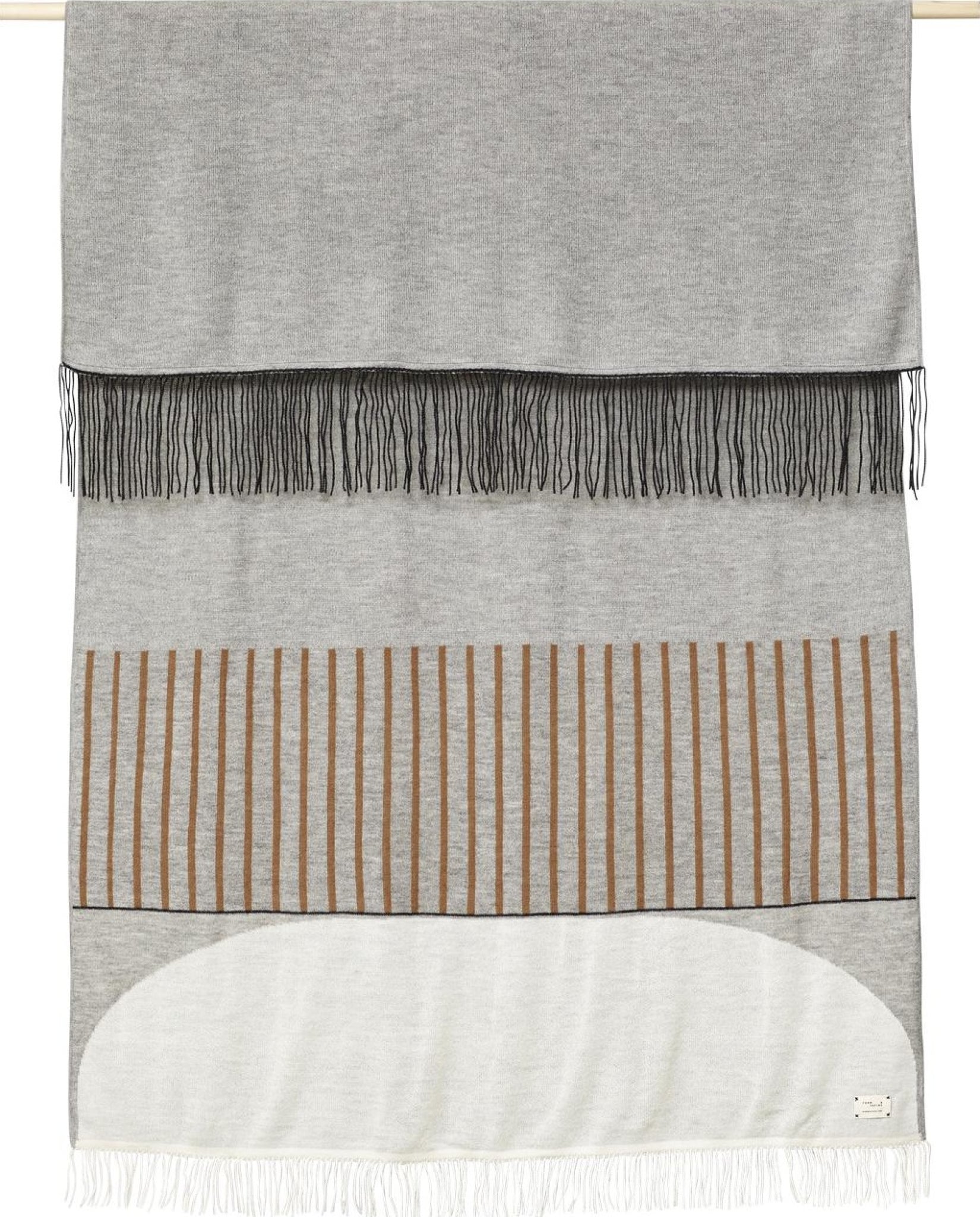 Form & Refine Aymara 130x190 Cm 100% Alpaca Plaid Throw - Dark Grey