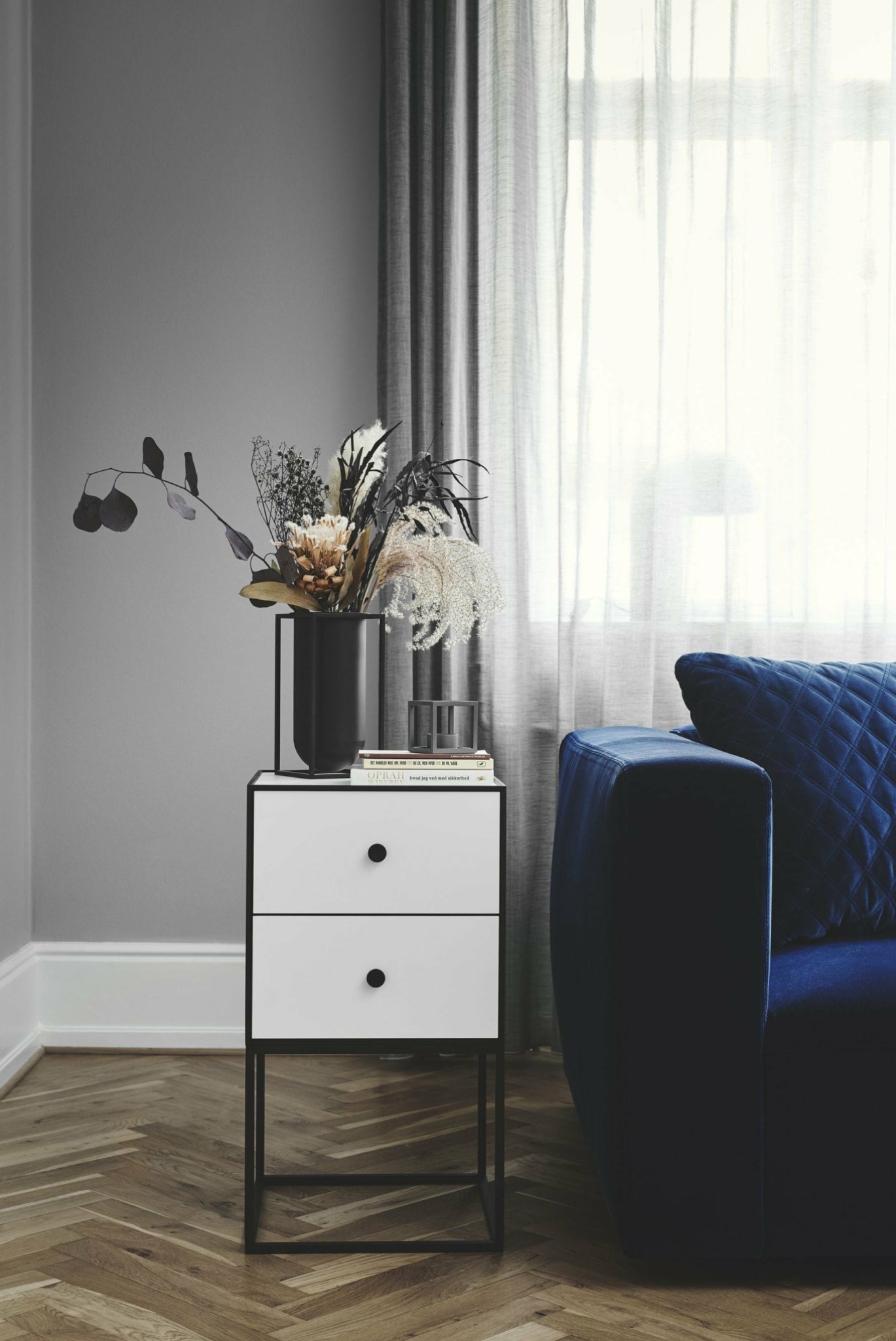 Audo Copenhagen Frame 35 module with two drawers, light grey