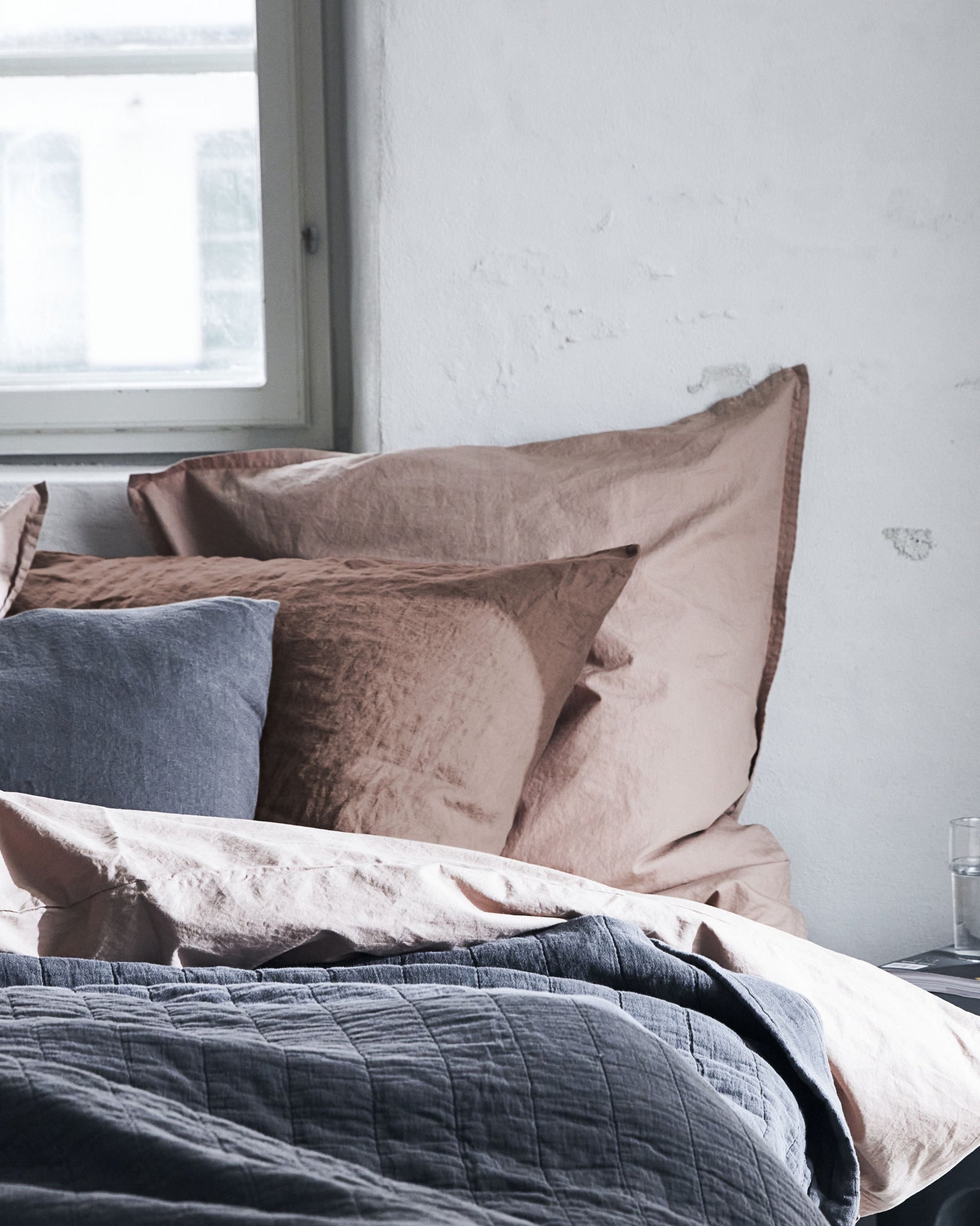 byNORD Gunhild cushion cover 60x60 cm, berry