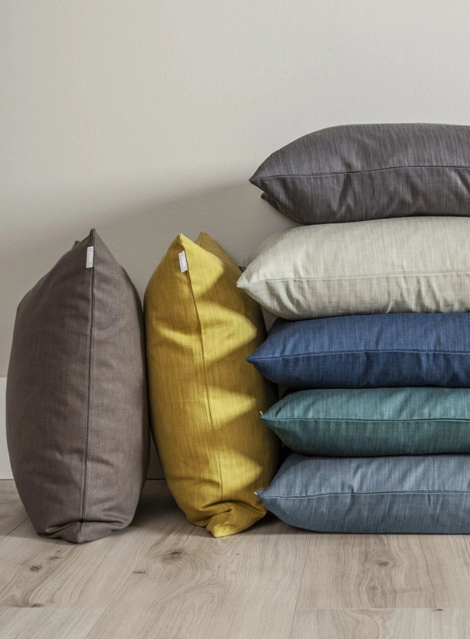 Spira Dubbelveck I Klotz Cushion Cover, Navy