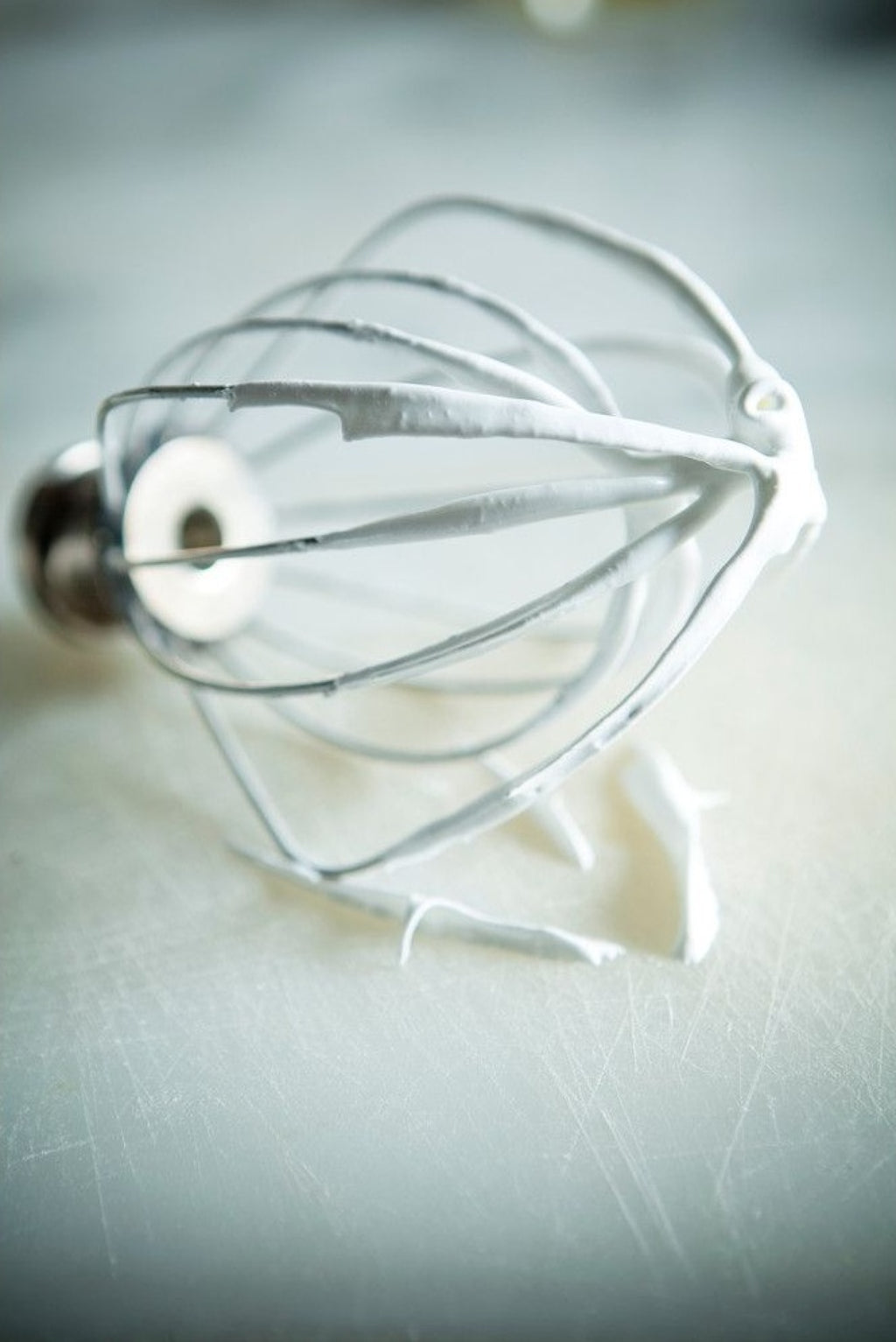 KitchenAid 5K452WW whisk, non-stick coating