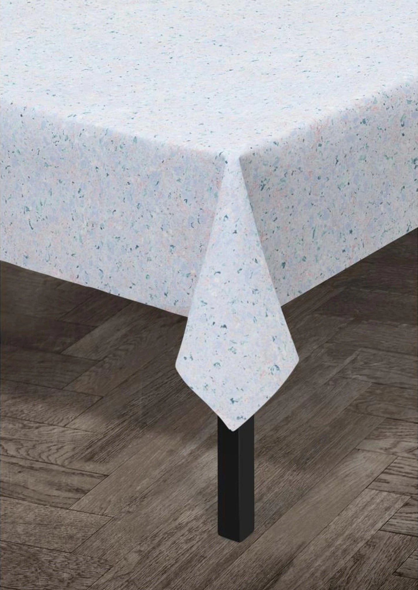 Juna Field Acrylic Tablecloth Dark Multi, 140 Cm