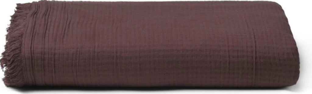 Juna View Bedspread Chocolate, 190x260 Cm