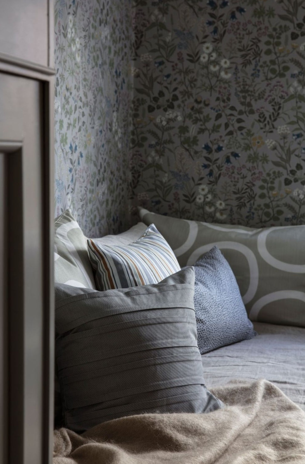 Spira Dubbelveck I Klotz Cushion Cover, Light Smoke Blue