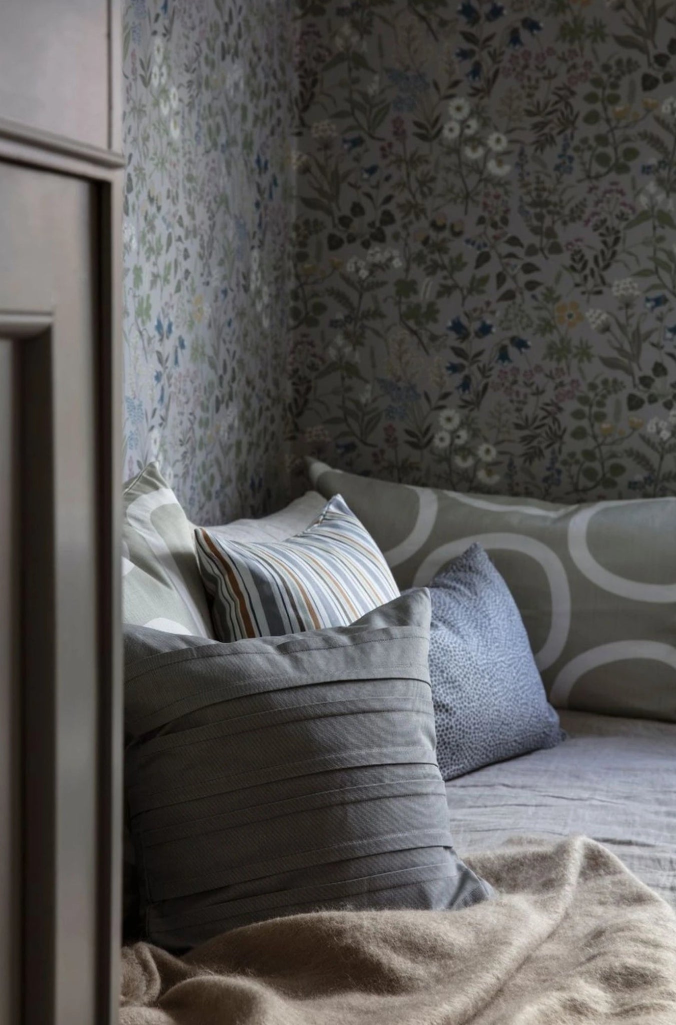 Spira Dubbelveck I Klotz Cushion Cover, Light Smoke Blue