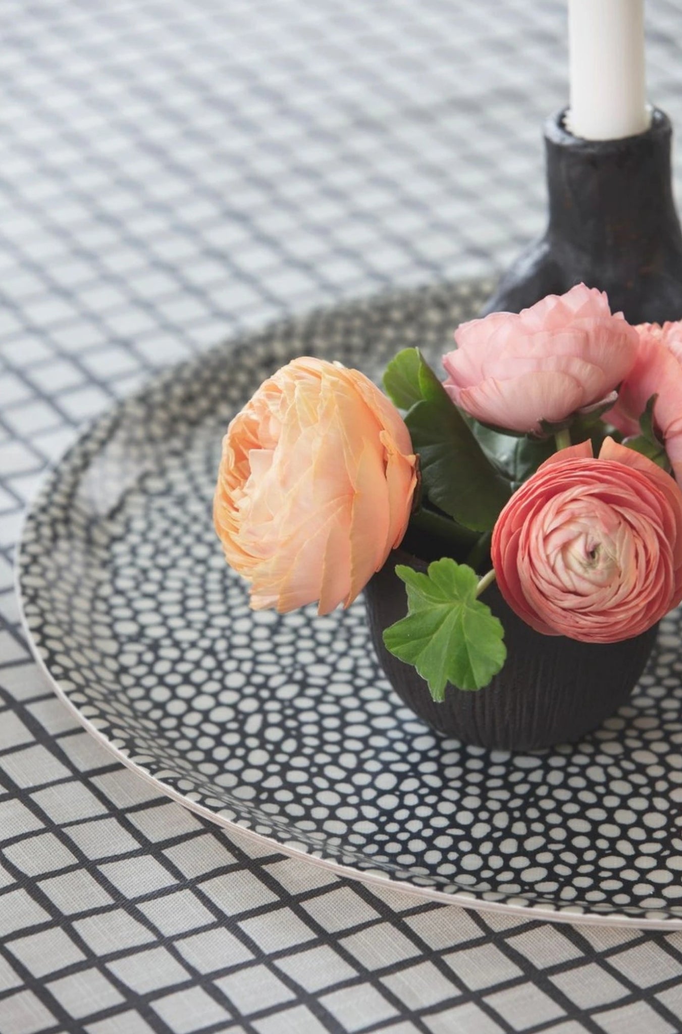 Spira Dotte Tray, Red