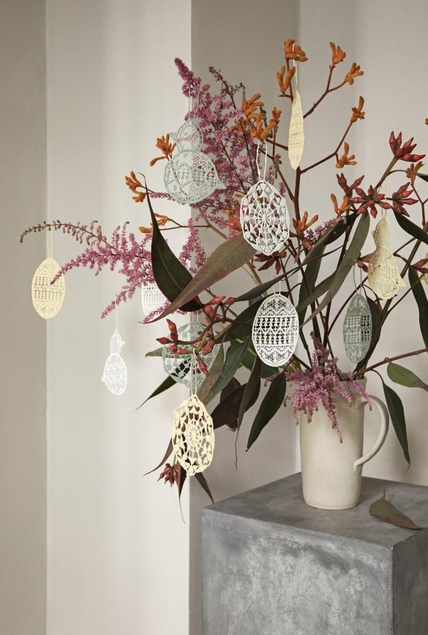 Juna Easter Gækkebrev, White