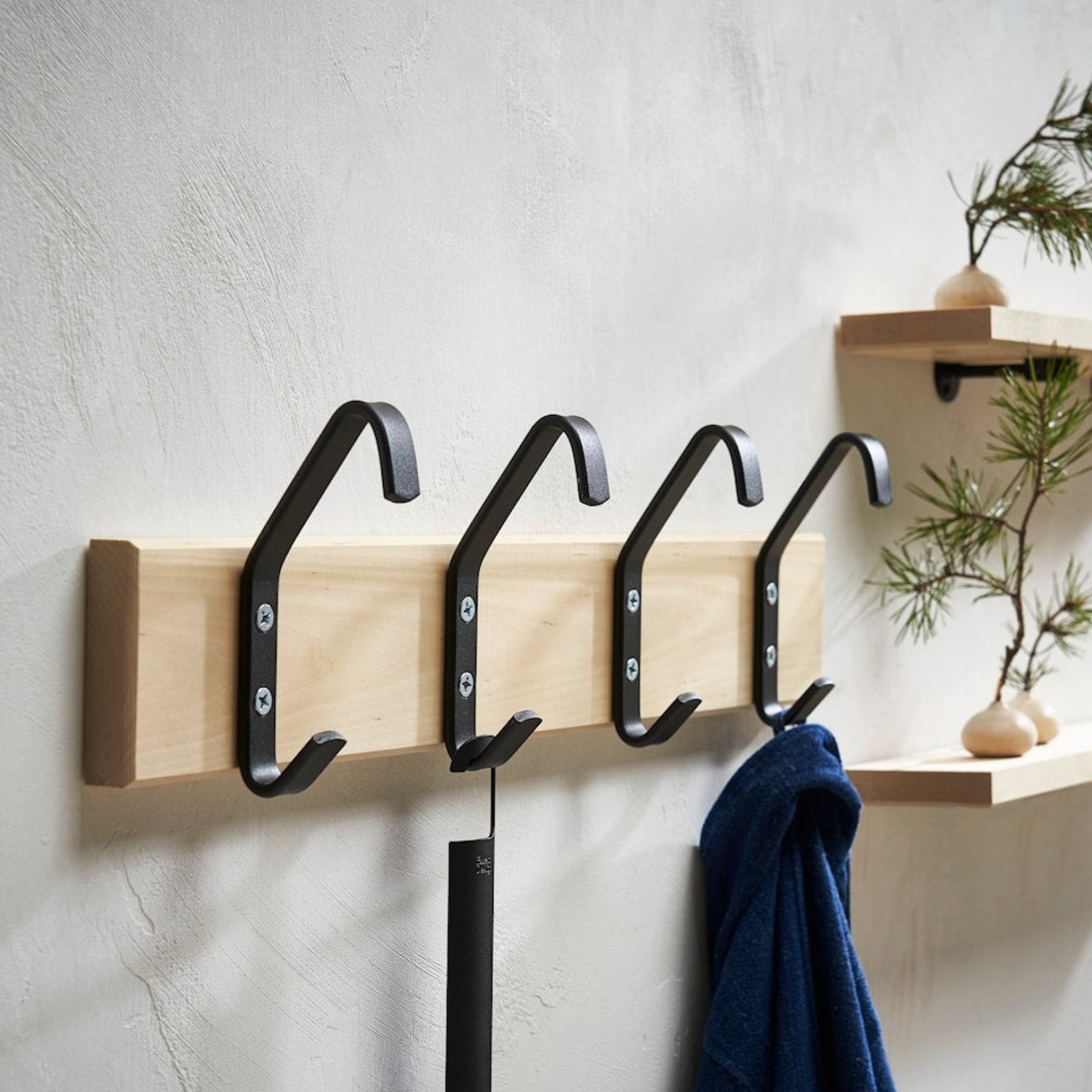 Essem Design Index Shoehorn, Black